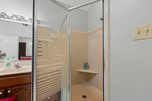 3321 EARL DR, Memphis, TN 38128