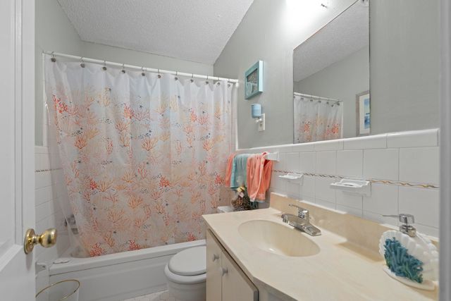 3321 EARL DR, Memphis, TN 38128