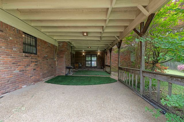 3321 EARL DR, Memphis, TN 38128