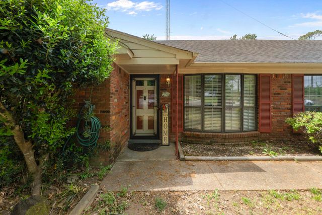 3321 EARL DR, Memphis, TN 38128