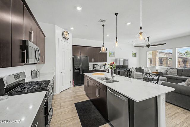 2528 N 212TH Drive, Buckeye, AZ 85396