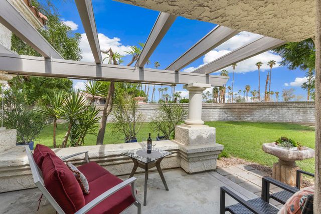 505 S Farrell Drive S115, Palm Springs, CA 92264