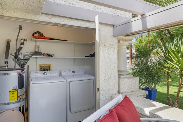 505 S Farrell Drive S115, Palm Springs, CA 92264