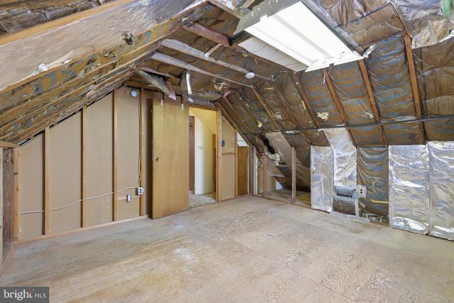 78 CLAYTON AVE, Hamilton, NJ 08619