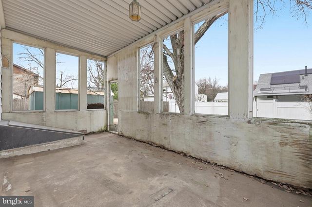 78 CLAYTON AVE, Hamilton, NJ 08619