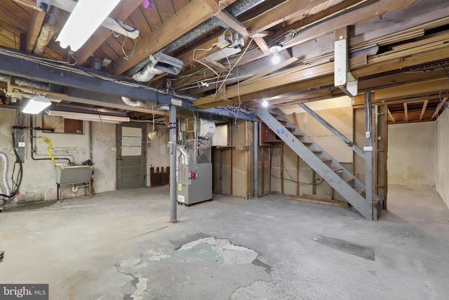 78 CLAYTON AVE, Hamilton, NJ 08619