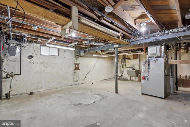 78 CLAYTON AVE, Hamilton, NJ 08619