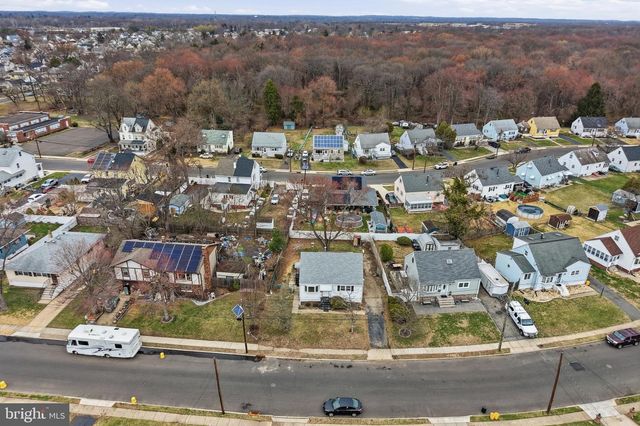 78 CLAYTON AVE, Hamilton, NJ 08619