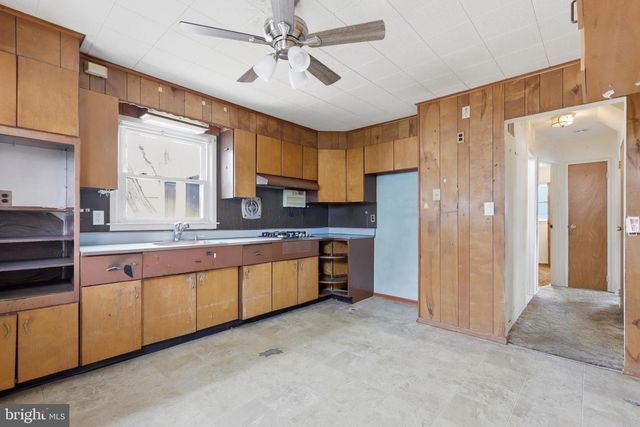 78 CLAYTON AVE, Hamilton, NJ 08619