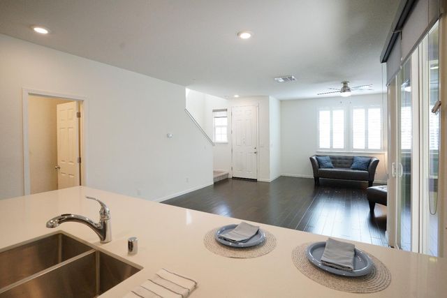 10851 Arrington Dr, Rancho Cordova, CA 95670
