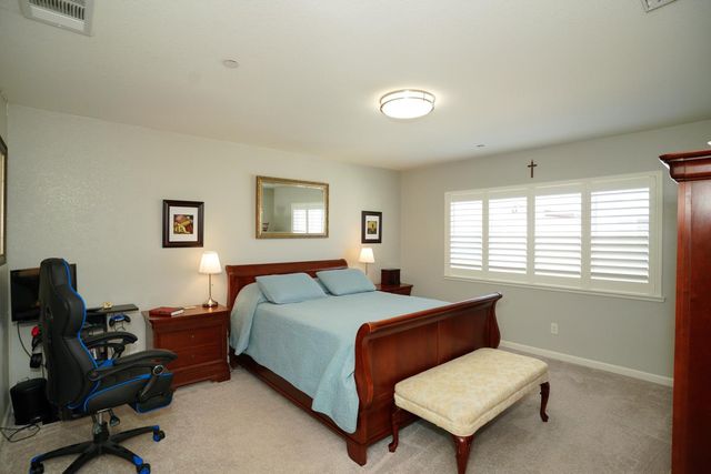10851 Arrington Dr, Rancho Cordova, CA 95670
