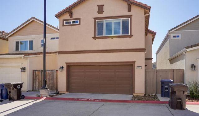 10851 Arrington Dr, Rancho Cordova, CA 95670