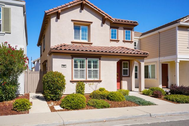 10851 Arrington Dr, Rancho Cordova, CA 95670