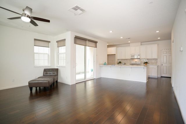 10851 Arrington Dr, Rancho Cordova, CA 95670