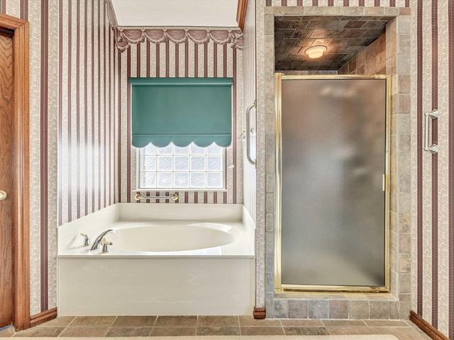 2901 Spyglass Hill Road, Edmond, OK 73034