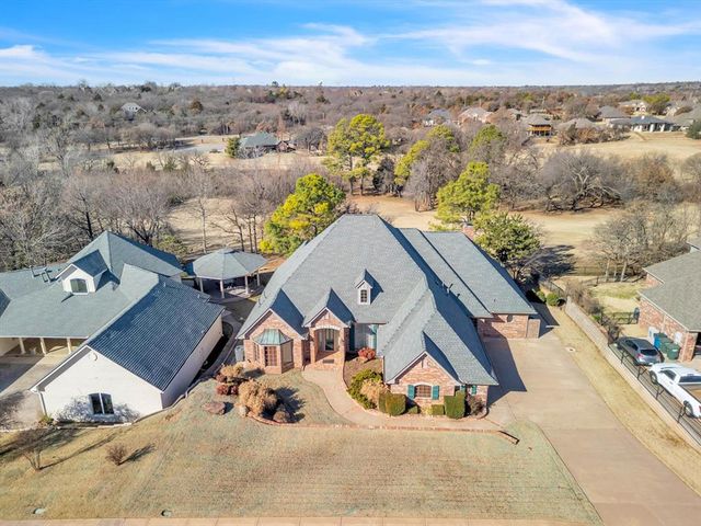 2901 Spyglass Hill Road, Edmond, OK 73034