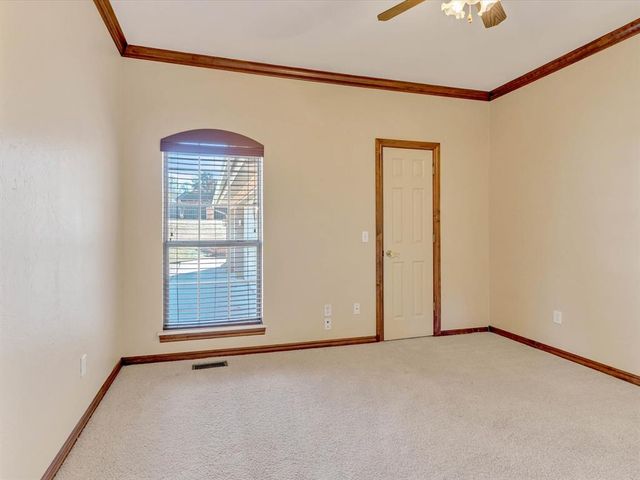 2901 Spyglass Hill Road, Edmond, OK 73034