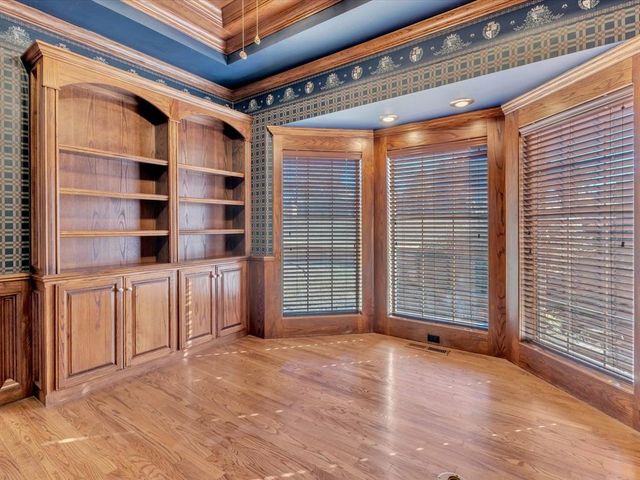 2901 Spyglass Hill Road, Edmond, OK 73034