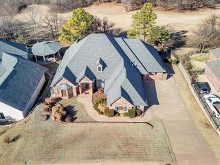 2901 Spyglass Hill Road, Edmond, OK 73034