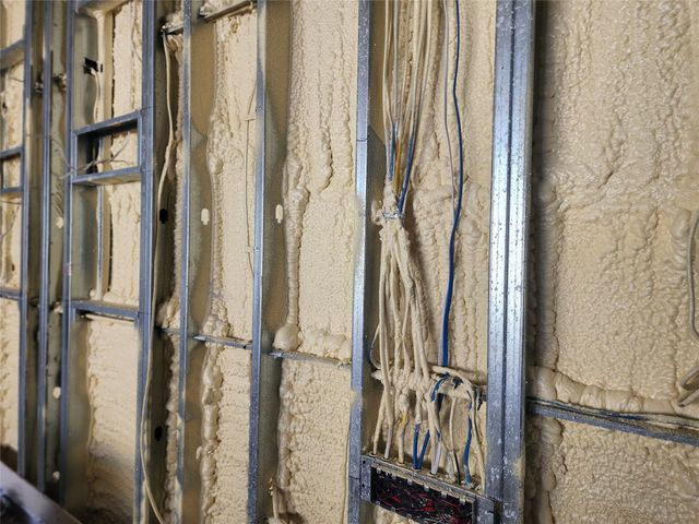 40 NE 16th Place, Fort Lauderdale, FL 33305