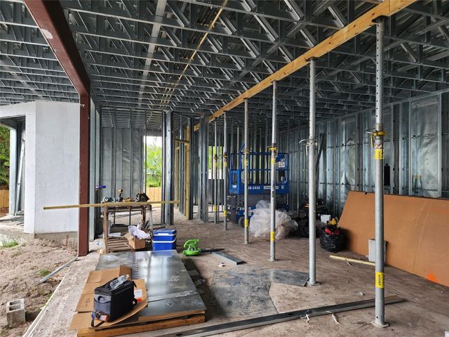 40 NE 16th Place, Fort Lauderdale, FL 33305