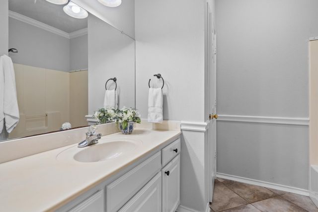 697 Meadowview Circle, Van Alstyne, TX 75495