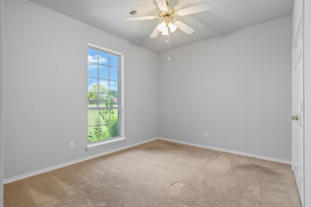 697 Meadowview Circle, Van Alstyne, TX 75495