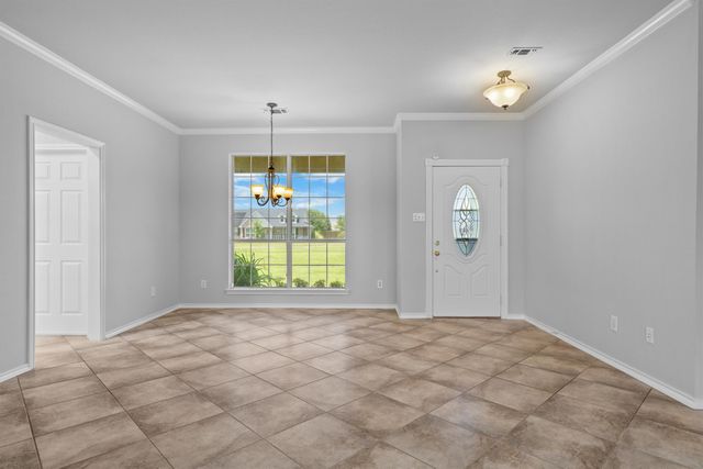 697 Meadowview Circle, Van Alstyne, TX 75495