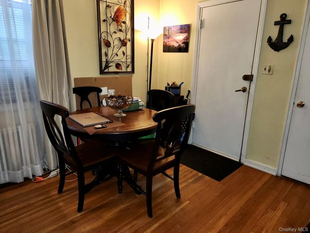 260-40 Langston Avenue A, Glen Oaks, NY 11004