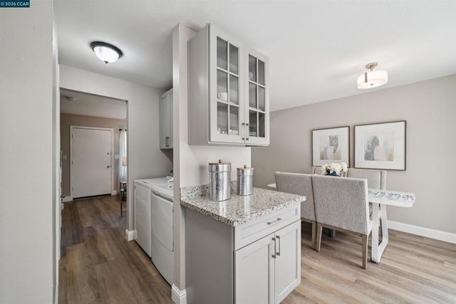 1895 Landana B, Concord, CA 94519