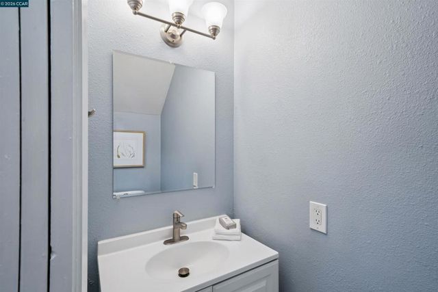 1895 Landana B, Concord, CA 94519