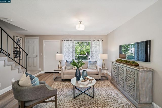 1895 Landana B, Concord, CA 94519