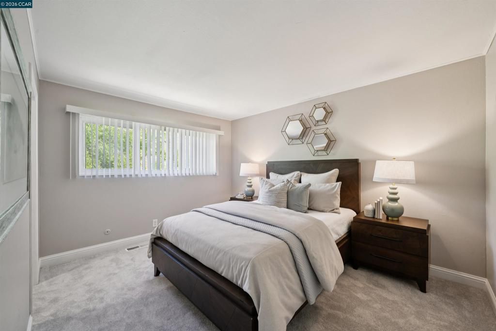 Image 17 of property listing at 1895 Landana B, Concord, CA 94519