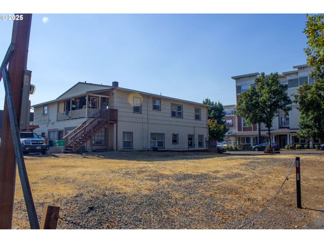 8500 Se 17TH Ave, Portland, OR 97202