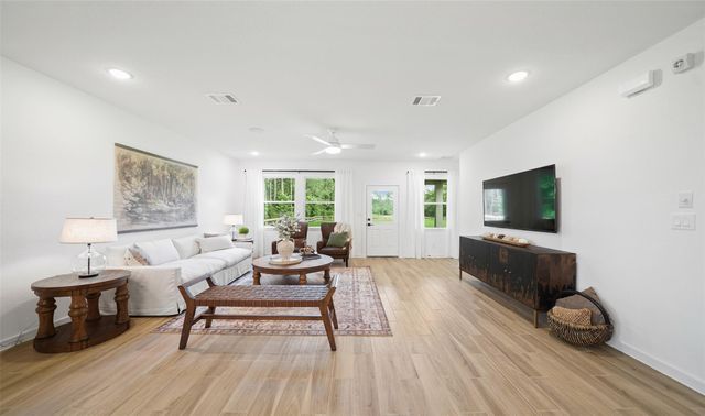 4727 Bay Vista Drive, Baytown, TX 77523