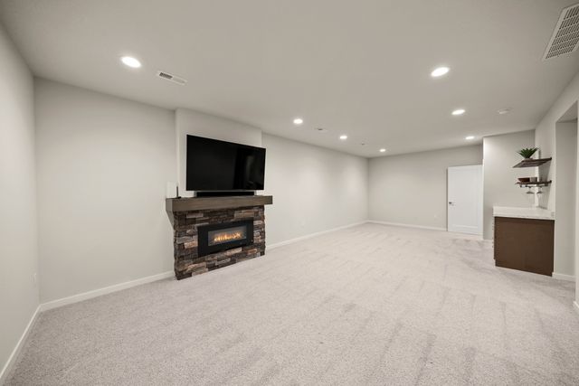 95 Bailey Circle, Waukee, IA 50263