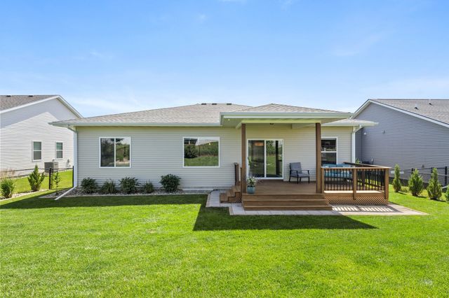 95 Bailey Circle, Waukee, IA 50263