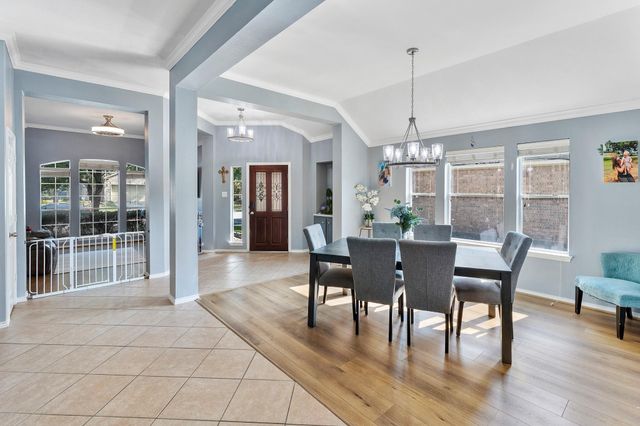 11818 Rainbow Bridge Lane, Humble, TX 77346