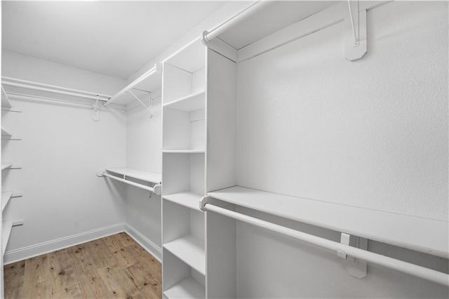 305 NE Forest Avenue, Lee's Summit, MO 64063