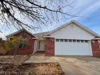 109 Claretta Drive, Roland, OK 74954