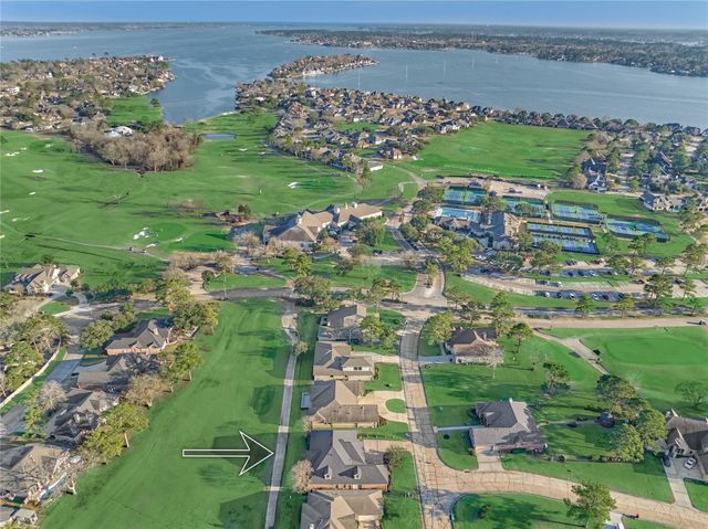 27 Bent Tree Lane, Montgomery, TX 77356