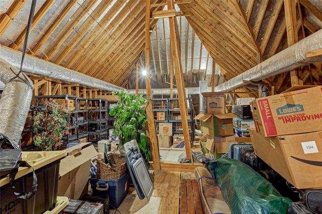 27 Bent Tree Lane, Montgomery, TX 77356