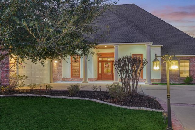 27 Bent Tree Lane, Montgomery, TX 77356