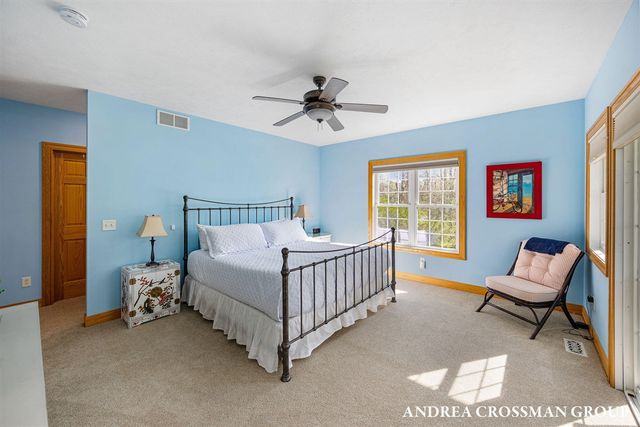 7250 Beverly Drive, South Haven, MI 49090