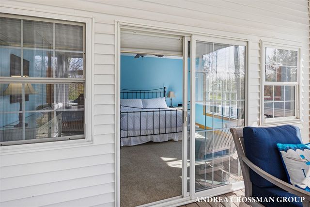 7250 Beverly Drive, South Haven, MI 49090