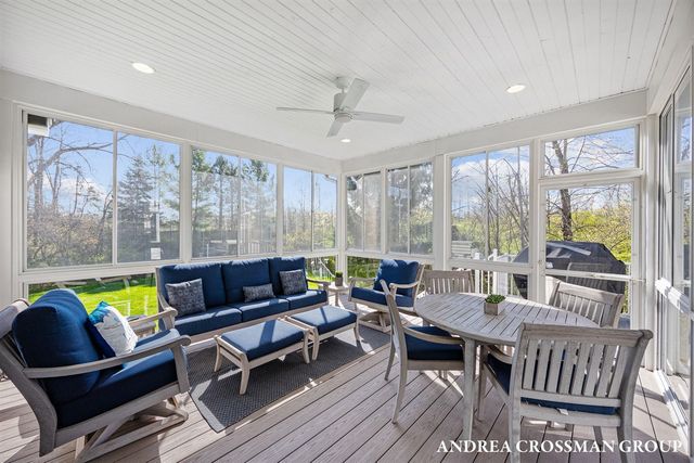 7250 Beverly Drive, South Haven, MI 49090