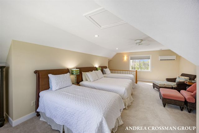 7250 Beverly Drive, South Haven, MI 49090
