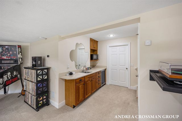 7250 Beverly Drive, South Haven, MI 49090