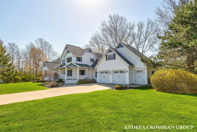 7250 Beverly Drive, South Haven, MI 49090