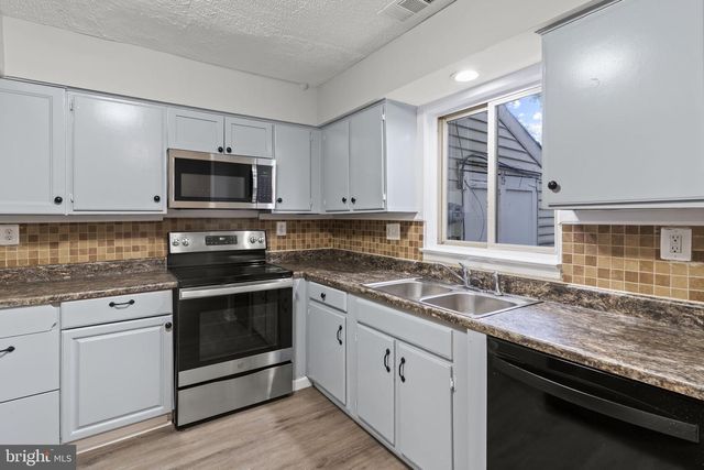1718 BRIGHTWELL CT, Waldorf, MD 20602